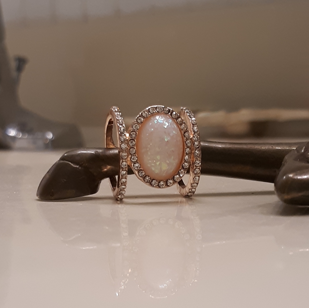 Women's Ring